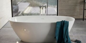 Nowoczesne wanny wolnostojące, które zachwycają kształtami i komfortem użytkowania
